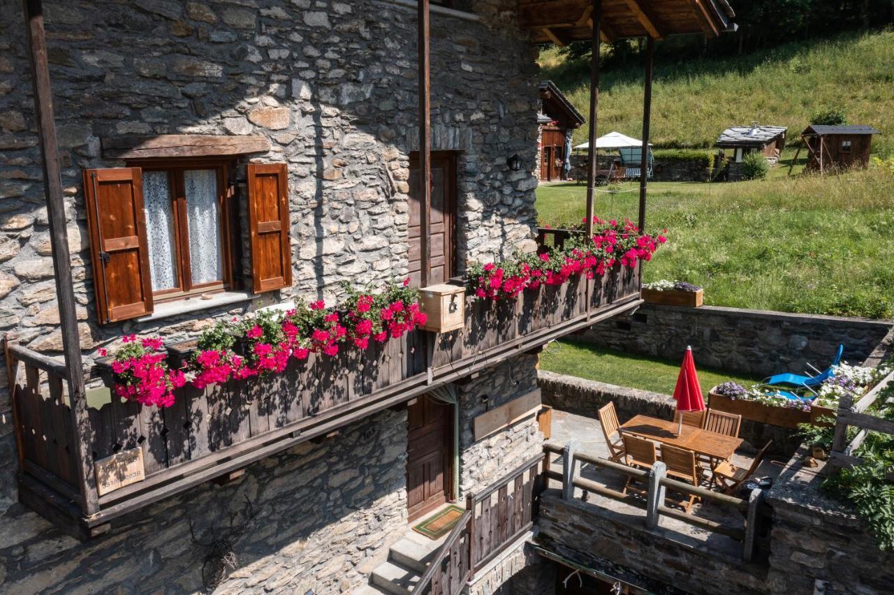 Casa Vacanze Grand-Haury Da Andrea Арвье Экстерьер фото