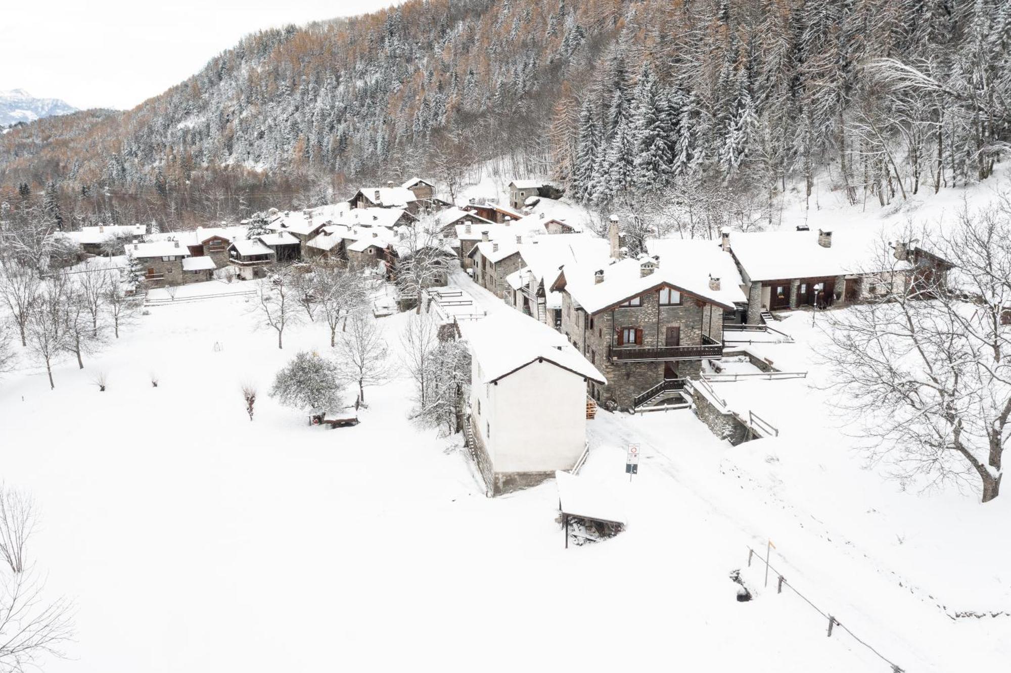 Casa Vacanze Grand-Haury Da Andrea Арвье Экстерьер фото
