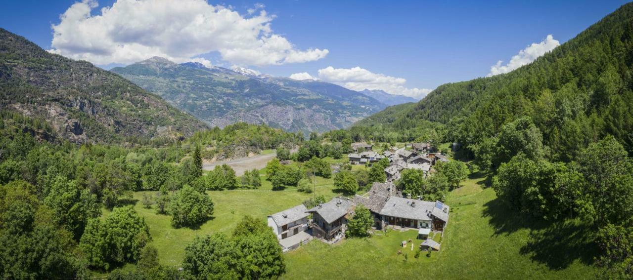 Casa Vacanze Grand-Haury Da Andrea Арвье Экстерьер фото